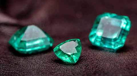 Top 10 Healing Powers of Emerald Stone